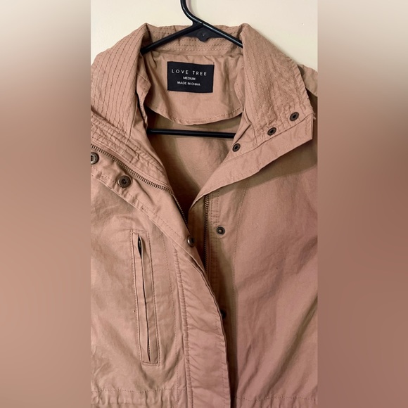 Love Tree Junior Beige Jacket size Medium - Picture 9 of 9